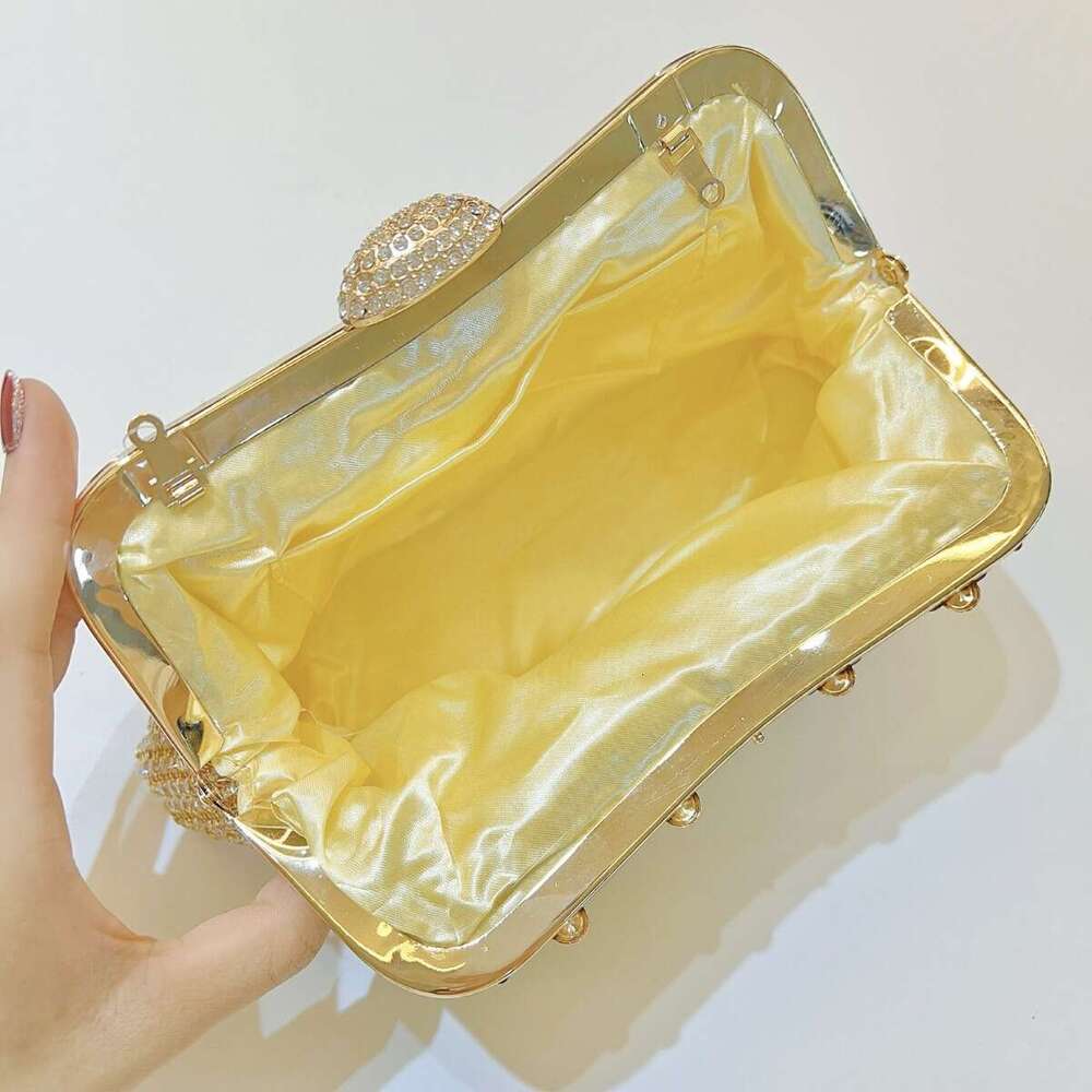 New Retro High-End Women's Handbag Party, Hand-Held Small Handbag, Shoulder Bag, Crossbody Bag For Dinner Party