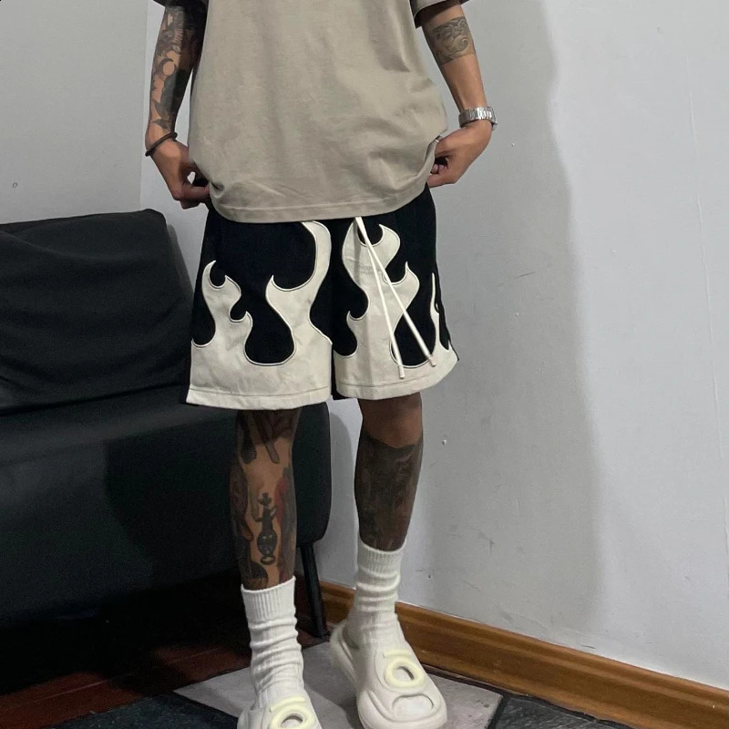 American retro flame shorts mens summer trend city boys high school shorts unisex patch work niche casual Capris 241230