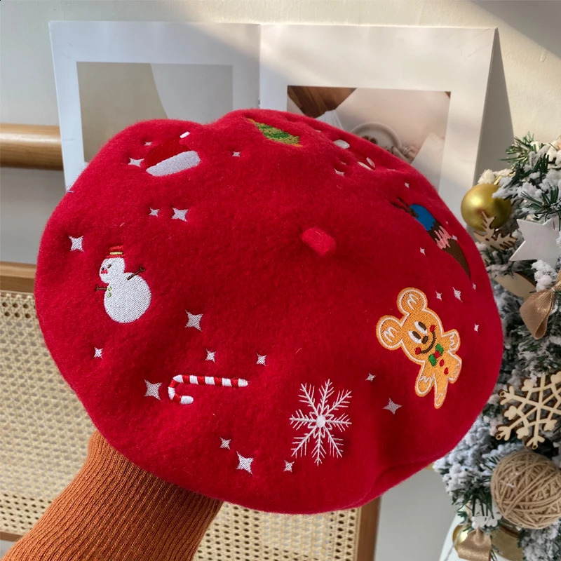 Autumn Winter Hat Christmas Limited Wool Berets French Artist Beret Women Painter hat Vintage Girls Berets Female Warm Cap 241226