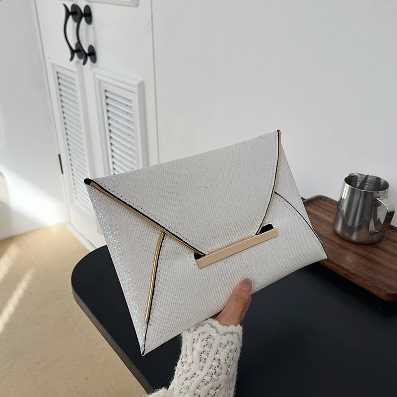 Women Envelope Evening Bag Solid Color Shiny Clutch Glitter Party Bag Sequins Evening Purse Female Outdoor Wallet 241231