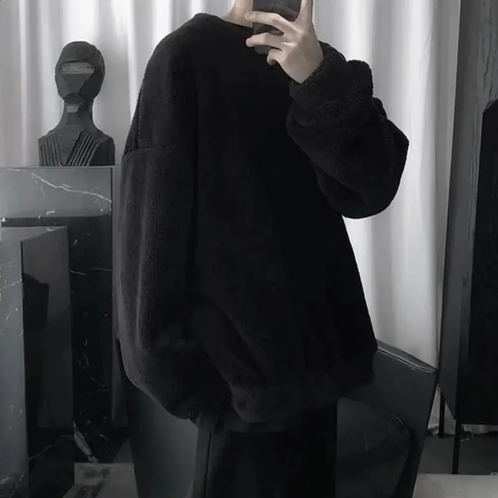 Lamb Wool Fleece Men Sweatshirt O Neck Loose Cozy Winter Pullovers Push Lining Fluffy Winter Sweatshirt Crew Neck Loose Hoodie 241230