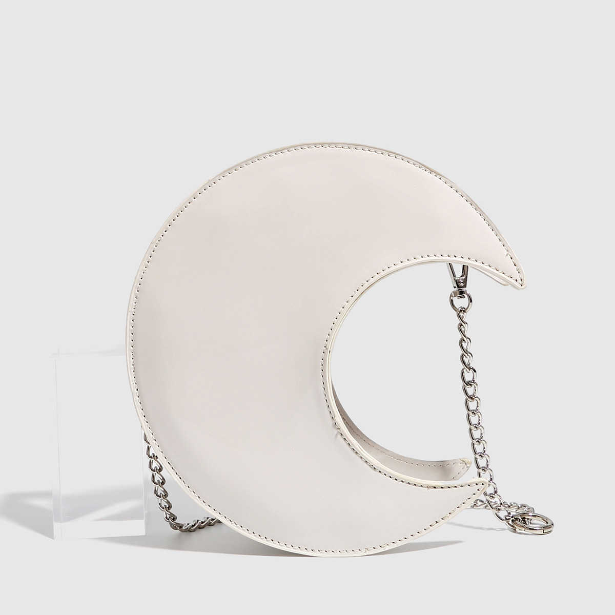 Fashionable and versatile women's shoulder bag, diagonal cross bag, box bag, moon bag 241215