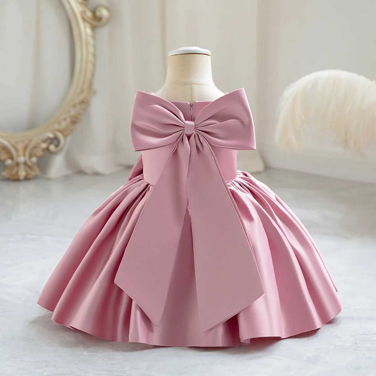 Bow Girl Par Dress Knee Length Princess Par Dress Childrens Clothing Elegant Evening Dress W241231