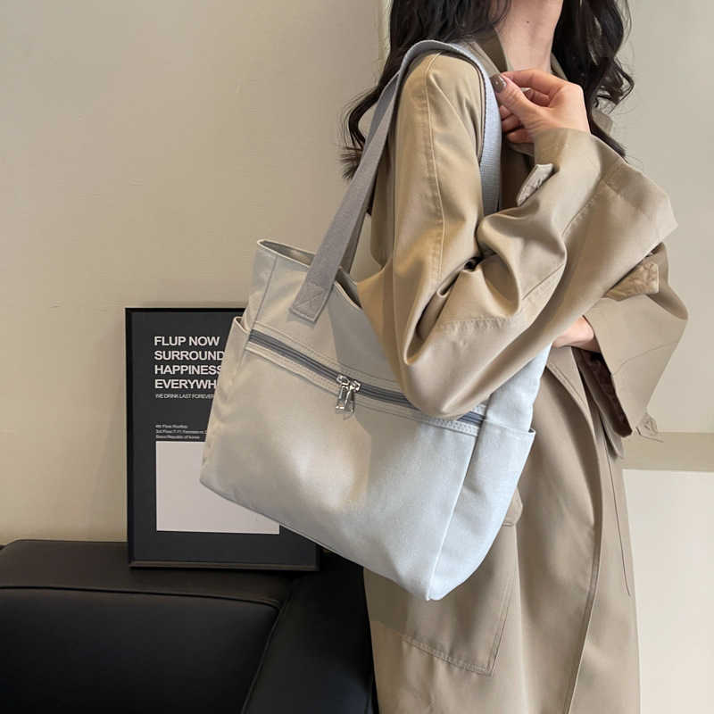 Canvas 2024 Spring Trendy Fashion New Large Capacity Multi functional Shopping Bag Simple Single Shoulder Handheld Women's Bag 241231