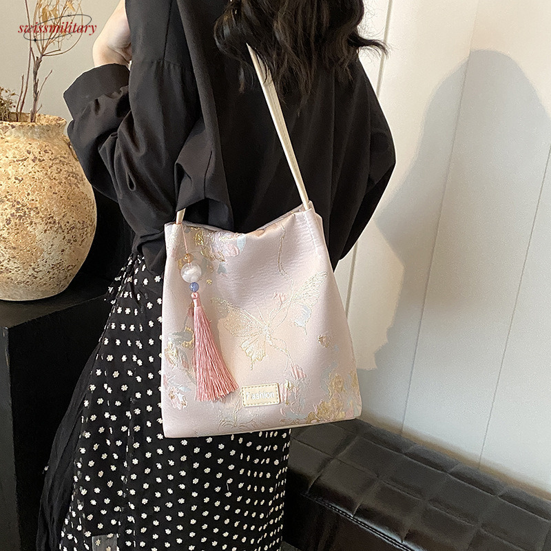 New Chinese style handbag, silk satin, high-end and versatile bucket bag, 2025 new summer women's single shoulder crossbody underarm bag swissmil