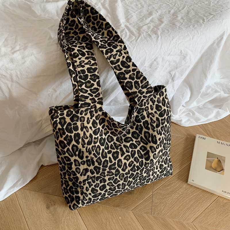 Korean version 2024 autumn/winter leopard print canvas casual fashion print simple large capacity broadband handheld shoulder bag