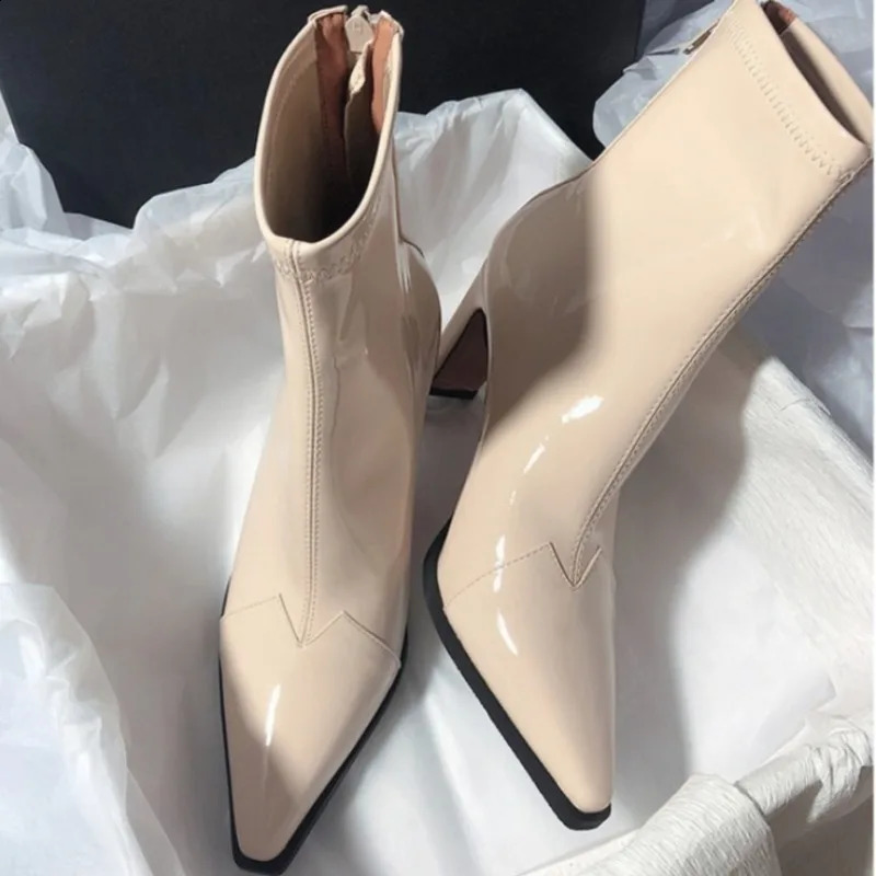 Womens autumn fashion pointed outdoor office Chelsea boots simple solid color daily casual womens short boots 241231