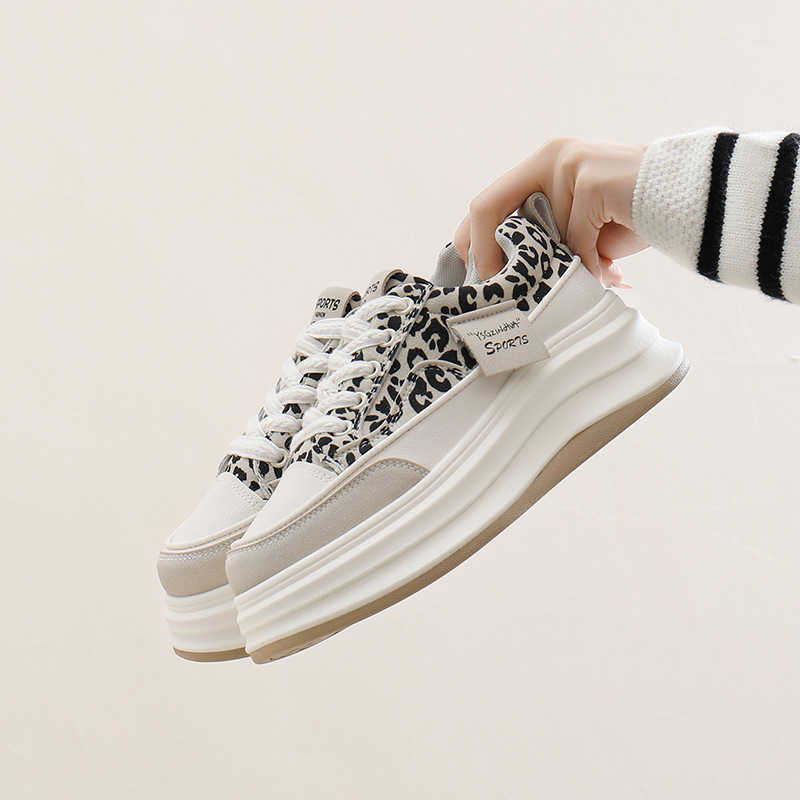 Spring White Shoes Korean Female Students Height Thick soled Sports Board Shoes Casual Shoes Female