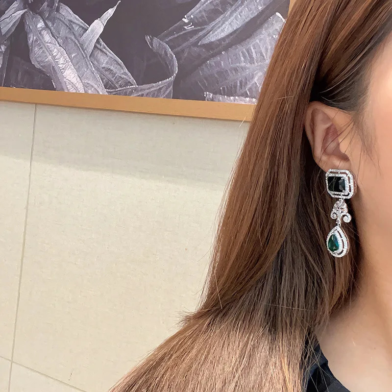 Bilincolor Exquisite Cubic Zircon Earrings for Women 241230