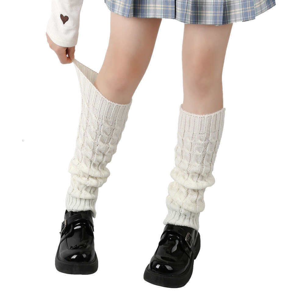 Autumn And Winter Fried Dough Twists Knitting Women's Warm Pile Socks, Figure Eight Wool Leg Guards, Boots