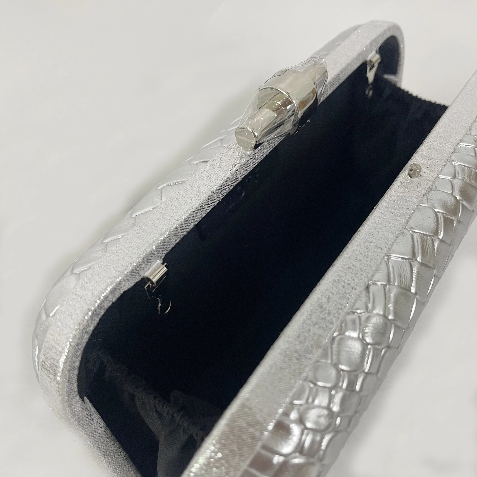 Womens mini woven texture PU handbag lightweight buckle dinner bag box bag perfect choice for parties weddings parties 241231