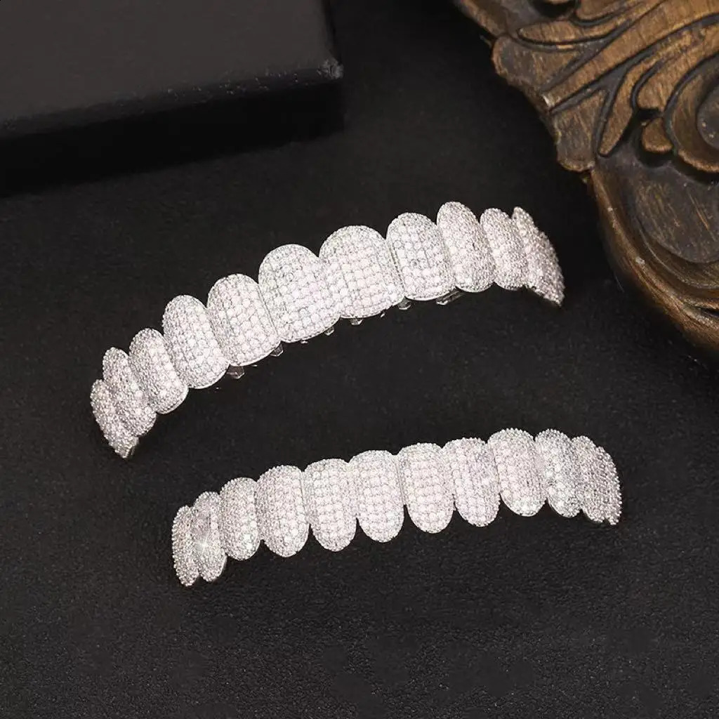 Teeth Set For Unisex Top Bottom Iced Out Cubic Zirconia Stone Brass Material Hip Hop Cosply Jewelry For Man Women 241226