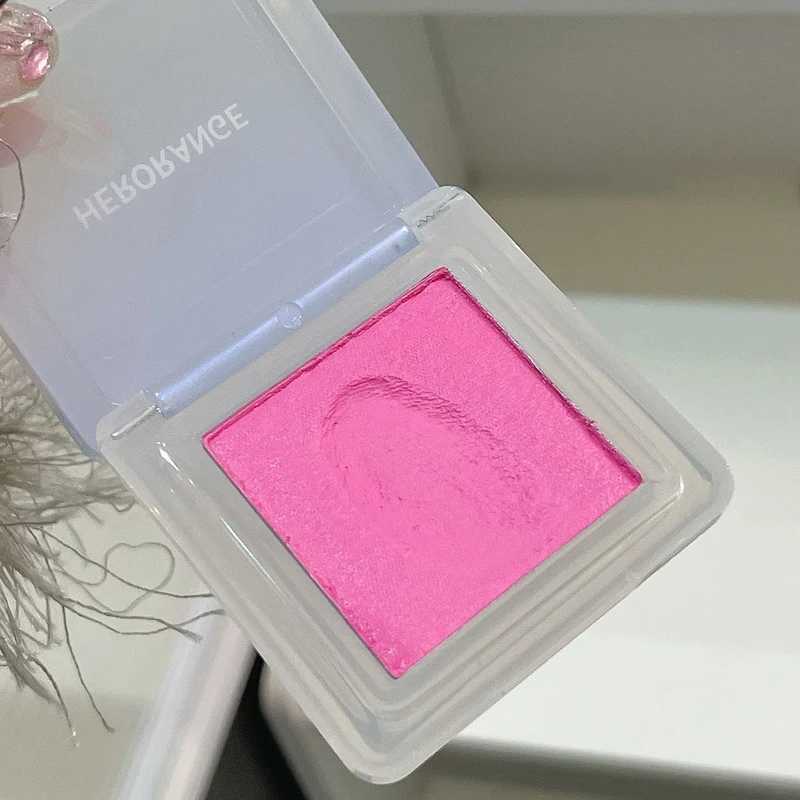 Herorange Youth Monochrome makeup eye shadow is a natural and delicate matte potato eye shadow plate with pearl light and fine flash W241230