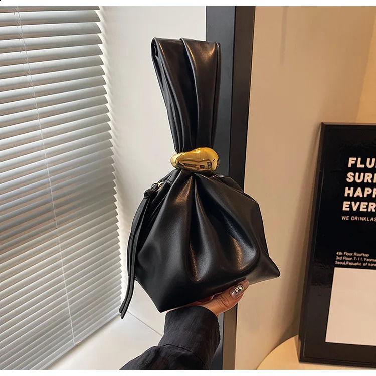 Mini PU Leahter Underarm Pleated cloud bag for Women Fashion Female Retro Shoulder Bag Handbags and Purses 241231