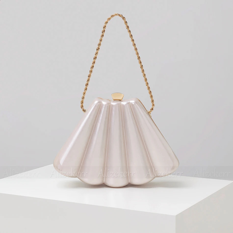 Alizekerr Fan-shaped Acrylic Box Evening Bags Women Elegant Metal Chain Clutch Purses And Handbags Wedding Party 241231