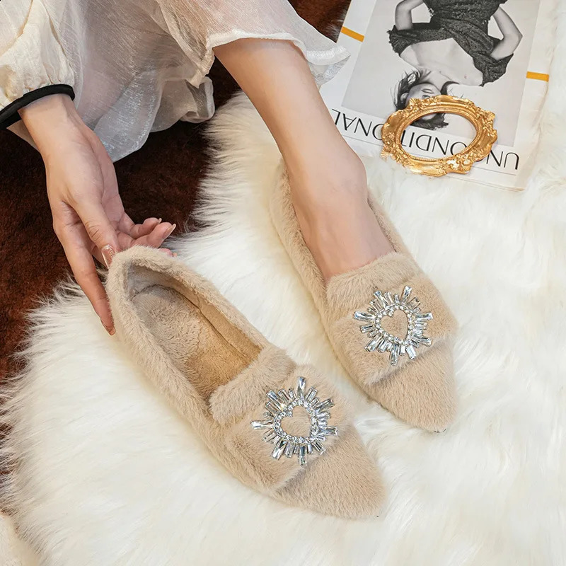 Shoes Woman Plush Fur Winter Cotton Wool Ballets Pointy Toe Boat Loafers Ladies Fluffuy Mink Furry Flats 241225