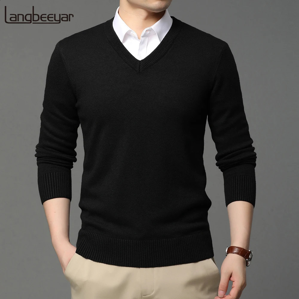 High Quality Fashion Woolen Knit Pullover V Neck Sweater Black For Men Autum Winter Casual Jumper Men Clothes 241230