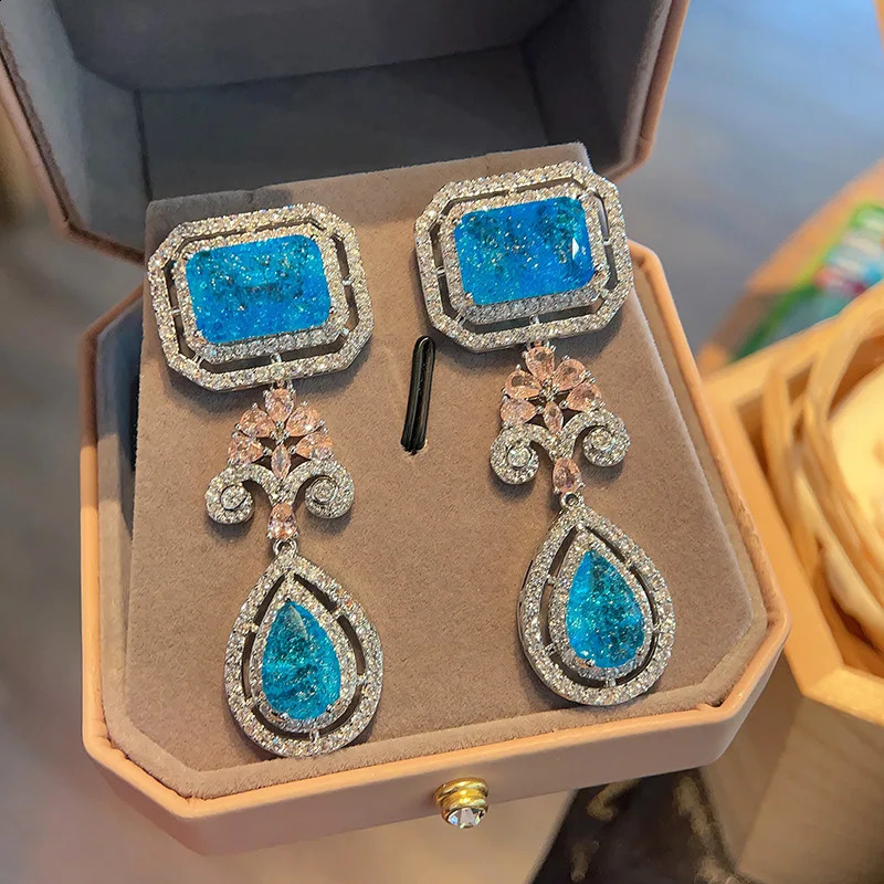 Bilincolor Exquisite Cubic Zircon Earrings for Women 241230