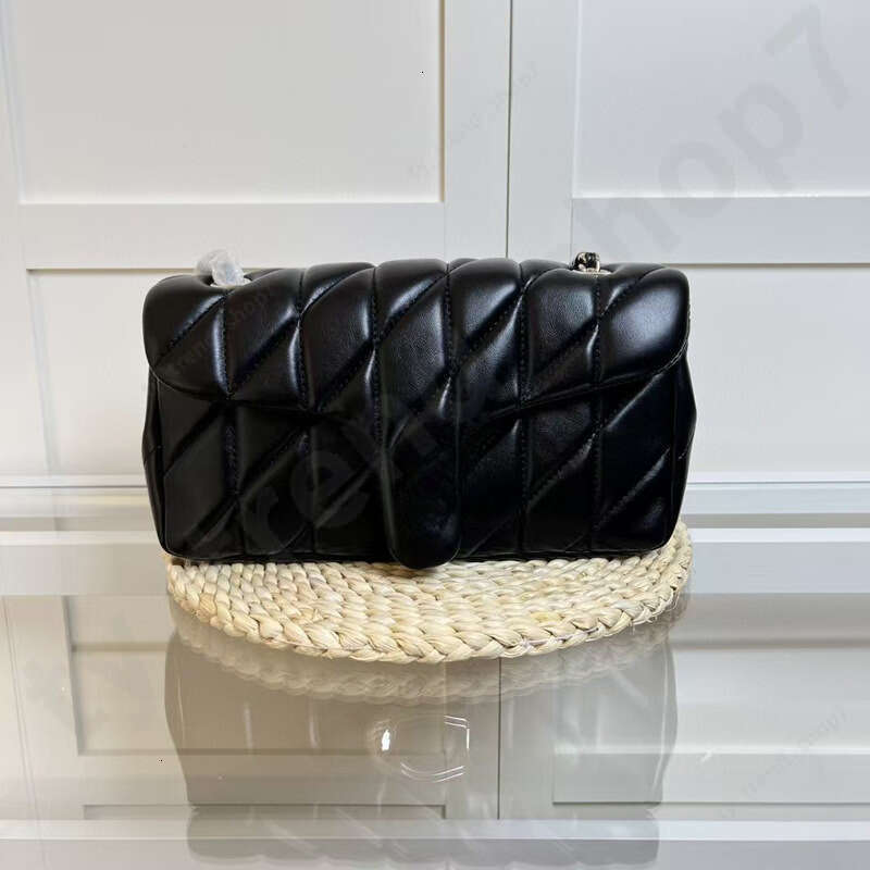 Tabby 26 20 soft Designer Women luna pillow Designer Messenger Bags Tote Handbag Leather Baguette Shoulder Bag Mirror Quality Square Crossbody X2507231