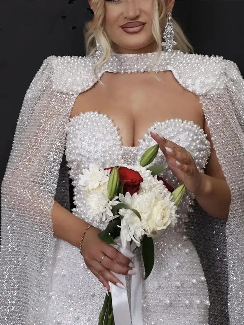 Designer Mermaid Wedding Dresses For Women Sweetheart Neck Cap Sleeves Gown Appliques Pearls Sweep Train Customized Dress