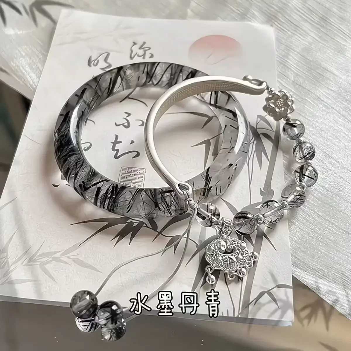 Bracelets chain beads Korean fashion jewelry womens non fading charm handmade decoration Accor girls gift wholesale W241231