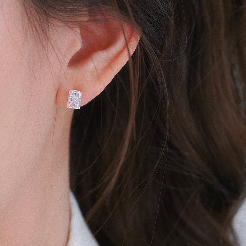 Choucong Brand Stud Earrings Luxury Jewelry Solitaire Real 100% 925 Sterling Silver Radiant Cut Moissanite Diamond Elegant Party Women Wedding Earring