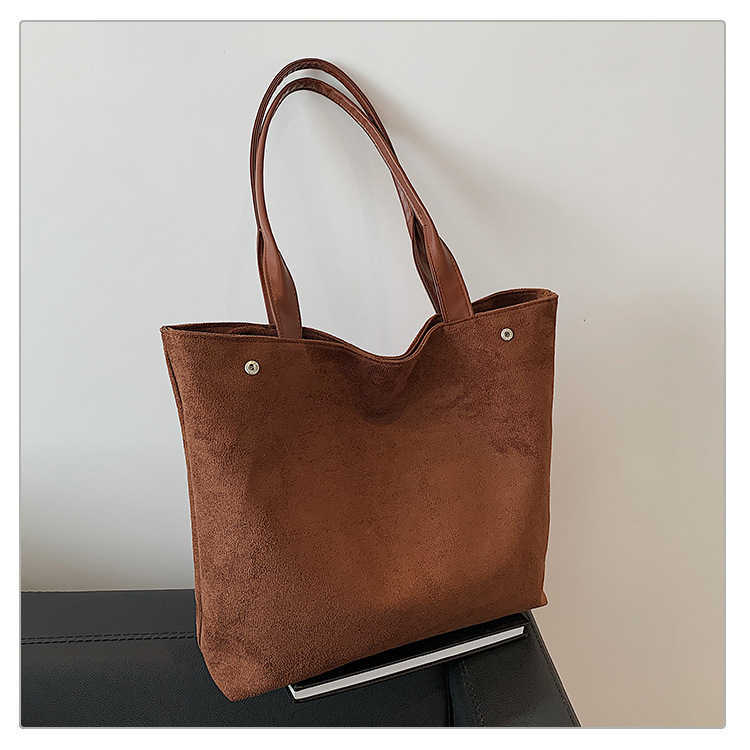 Winter new frosted suede solid color 2024 large capacity commuting simple casual fashion single shoulder tote bag for women 241231