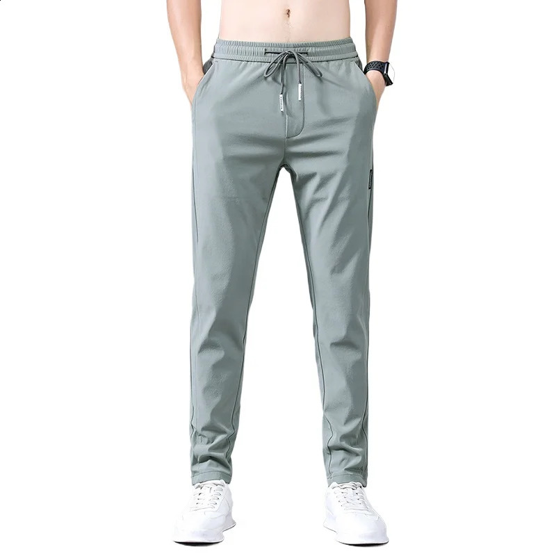 Mens Casual Long Pants Slim Pencil Straight Breathable Trousers Male Fashion Stretch Khaki Jogging Streetwear men 241230Z