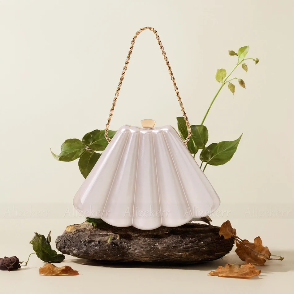 Alizekerr Fan-shaped Acrylic Box Evening Bags Women Elegant Metal Chain Clutch Purses And Handbags Wedding Party 241231