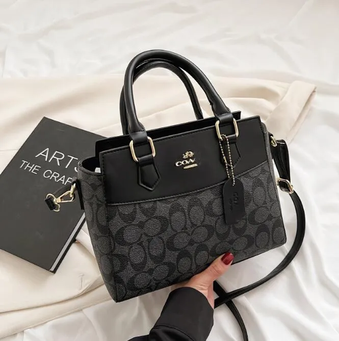 Luxury Handbag Leather Designer Crossbody Bag Women's Shoulder Strap Bag print Wallet Designers Bags Fashion Totes Shopping Handbagsa 2