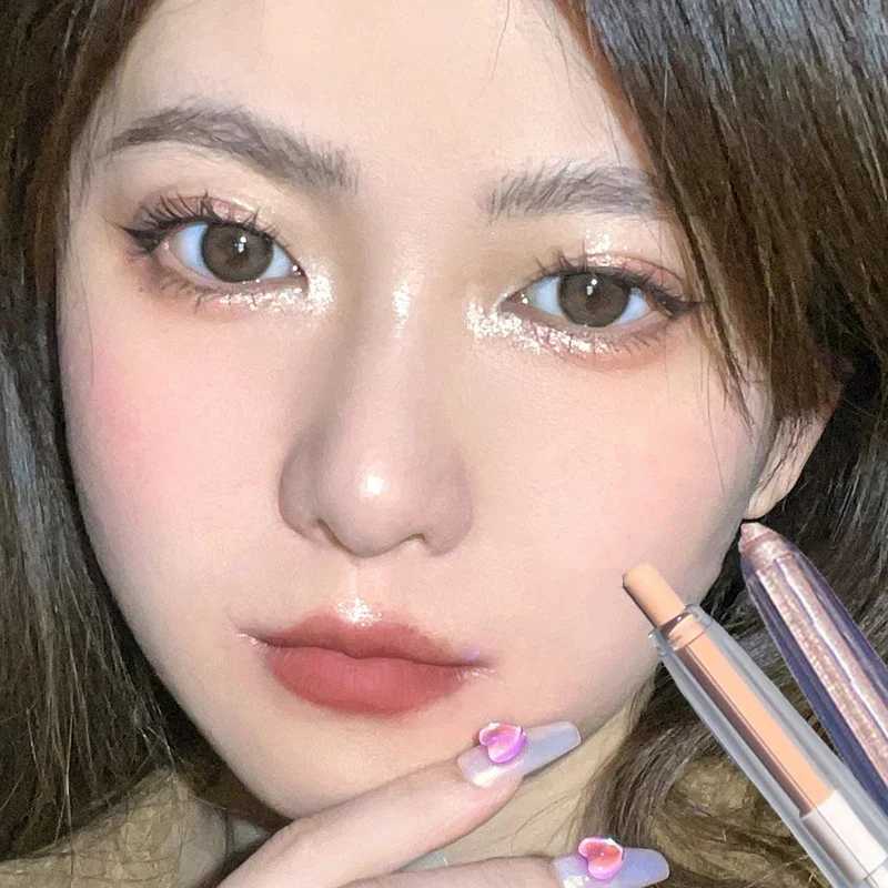 Sparkling diamonds lyrical silk pens eye shadow sticks waterproof matte bright silk eyeliner fluorescent pen makeup tools W241230