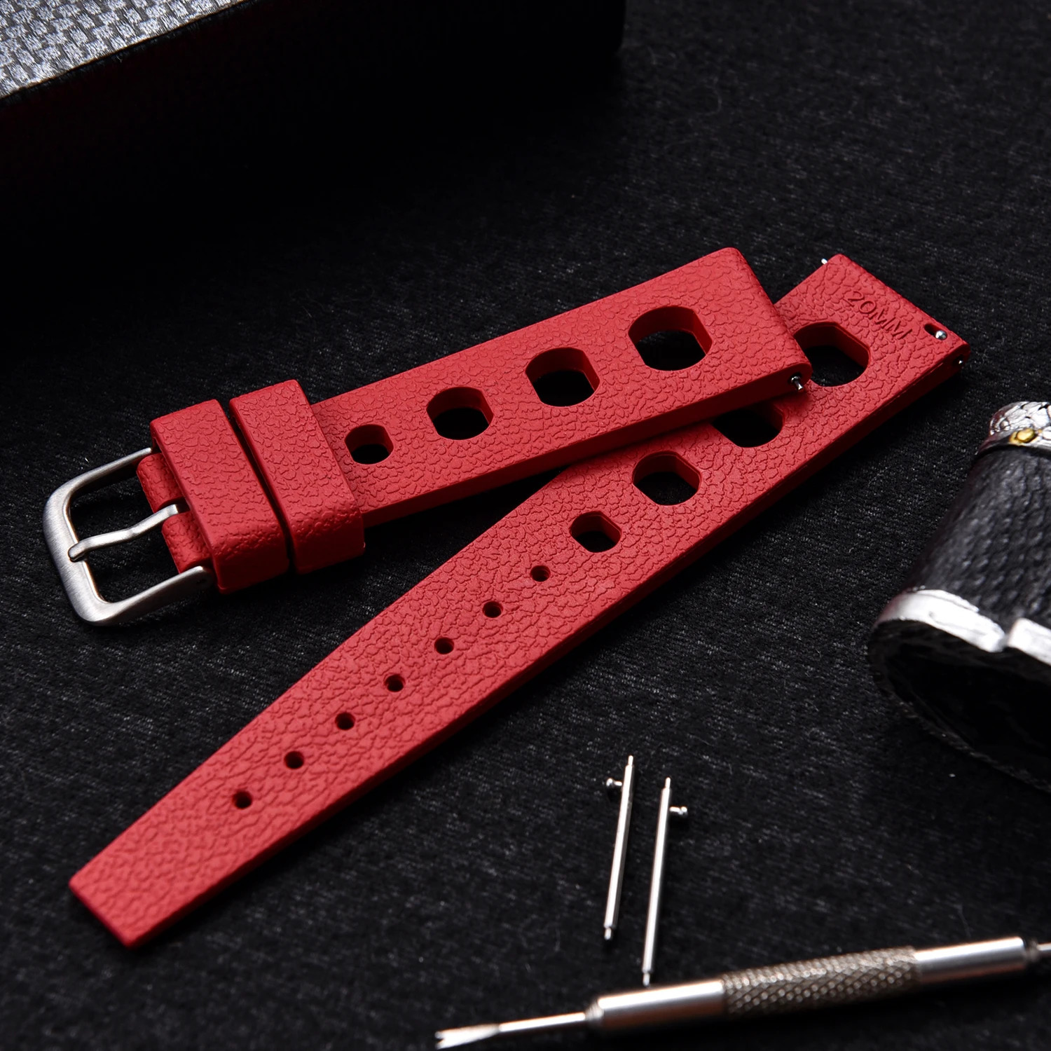 n Fluororubber FKM Watch Strap 20mm 22mm Tropic Strap Quick Release Watch Band For Traditional Diving Watch Accessories 241230