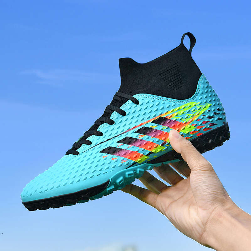 New Men Shoes TF/FG Football Boots Futsal Match Sport Training Soccer Cleats Wholesale Unisex Professional Ultralight