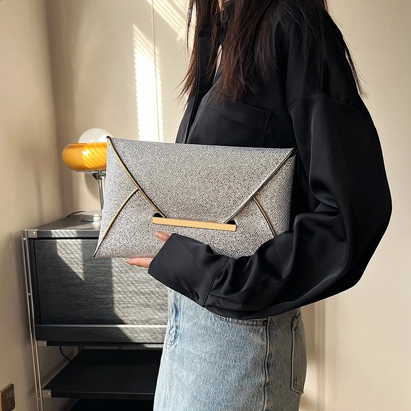 Women Envelope Evening Bag Solid Color Shiny Clutch Glitter Party Bag Sequins Evening Purse Female Outdoor Wallet 250528