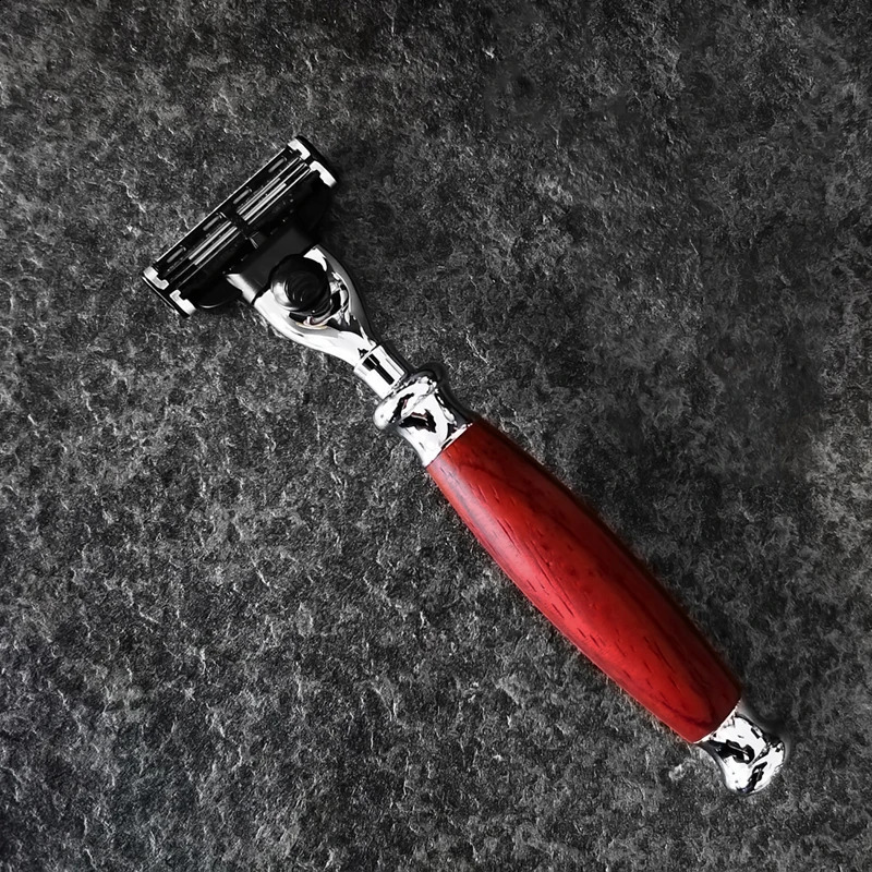 Men Shaving Manual Razor 3-Layers Blade Safety Razor With Natural Wooden Handle 241230