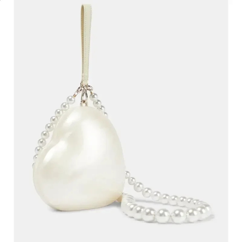 Heart Shaped Evening Bag Female Acrylic Pearl Fashion Trend Handbag High-Grade Wedding Party Lovely Mini Purse Clutch 241231