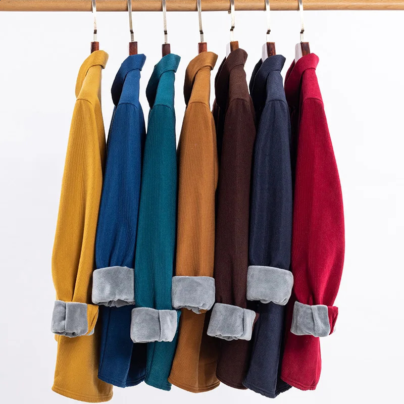 Mens Large Size Corduroy Fleece Warm Plaid Classic Style Regular Fit Velvet Thick Casual Shirt Male Clothes Plus L-6XL 241228