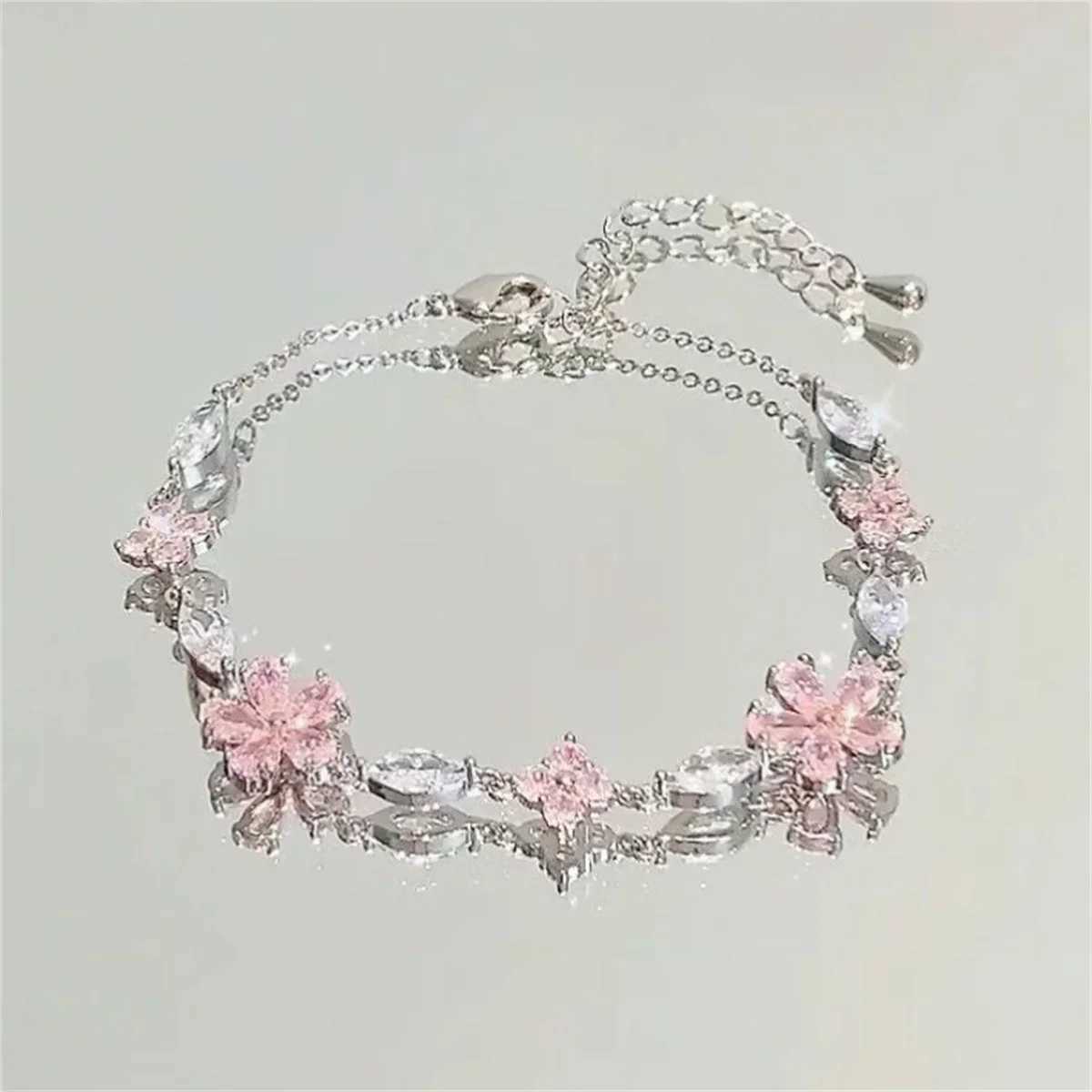 Korean Elegant Cherry Blossom Bow Zircon Bracelet for Women Y2K Sweet Girl Crystal Flower Bracelet Wedding Party Jewelry Gift W241231