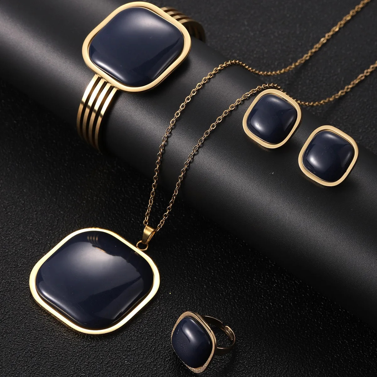 ESALE Fashion and exaggerated steel square pendant necklace bracelet earring ring womens jewelry set 241226