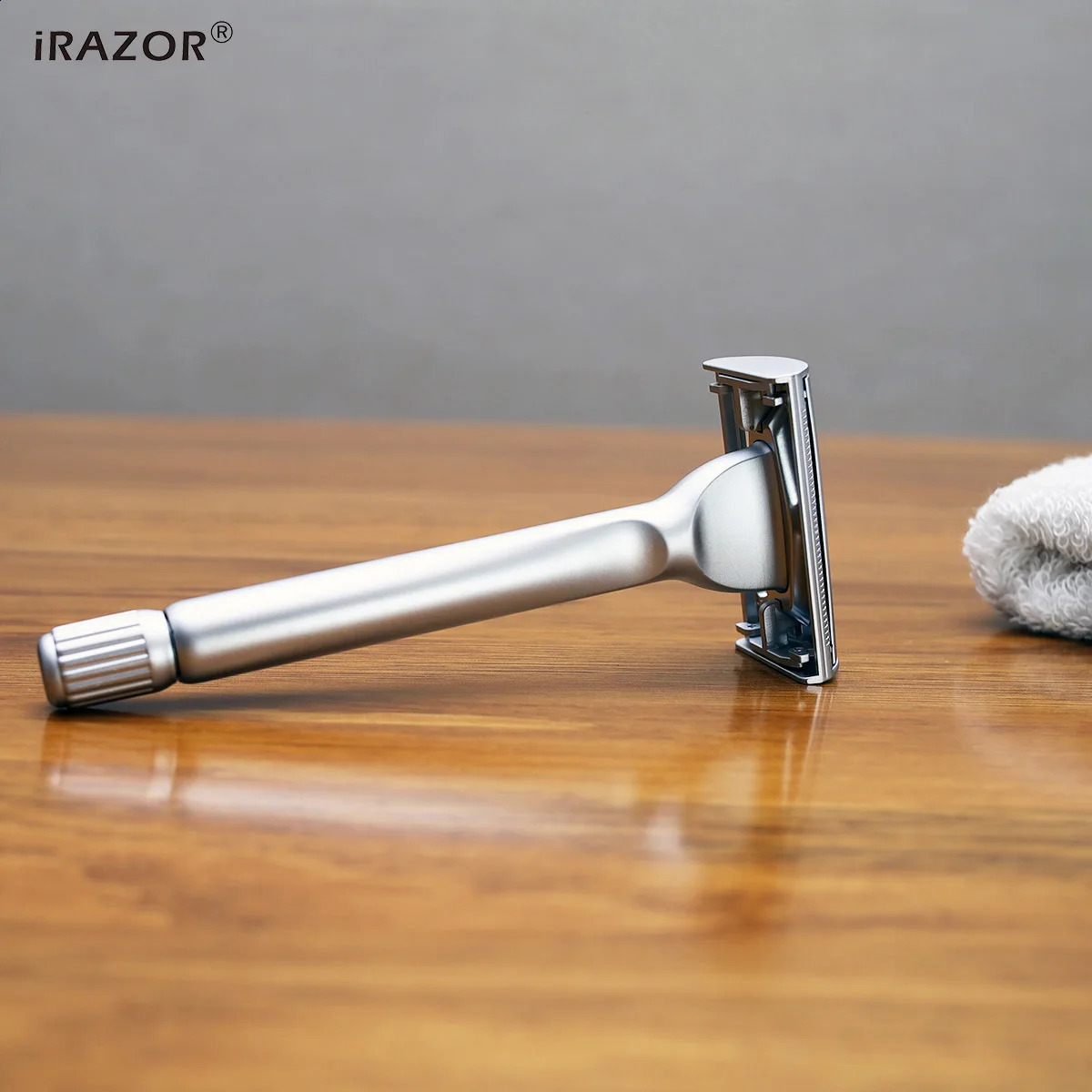 iRAZOR Heavy Butterfly Double Edge Safety Razor with 10pcs Original Blade Refills for Men Reusable Grooming Gift Set 241230