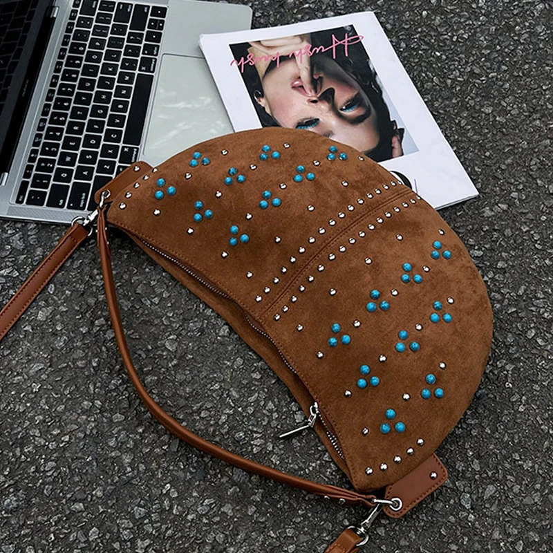 Bohemian ultra-thin half moon womens er handbag wallet artificial suede retro rivet pearl armrest shoulder 241226
