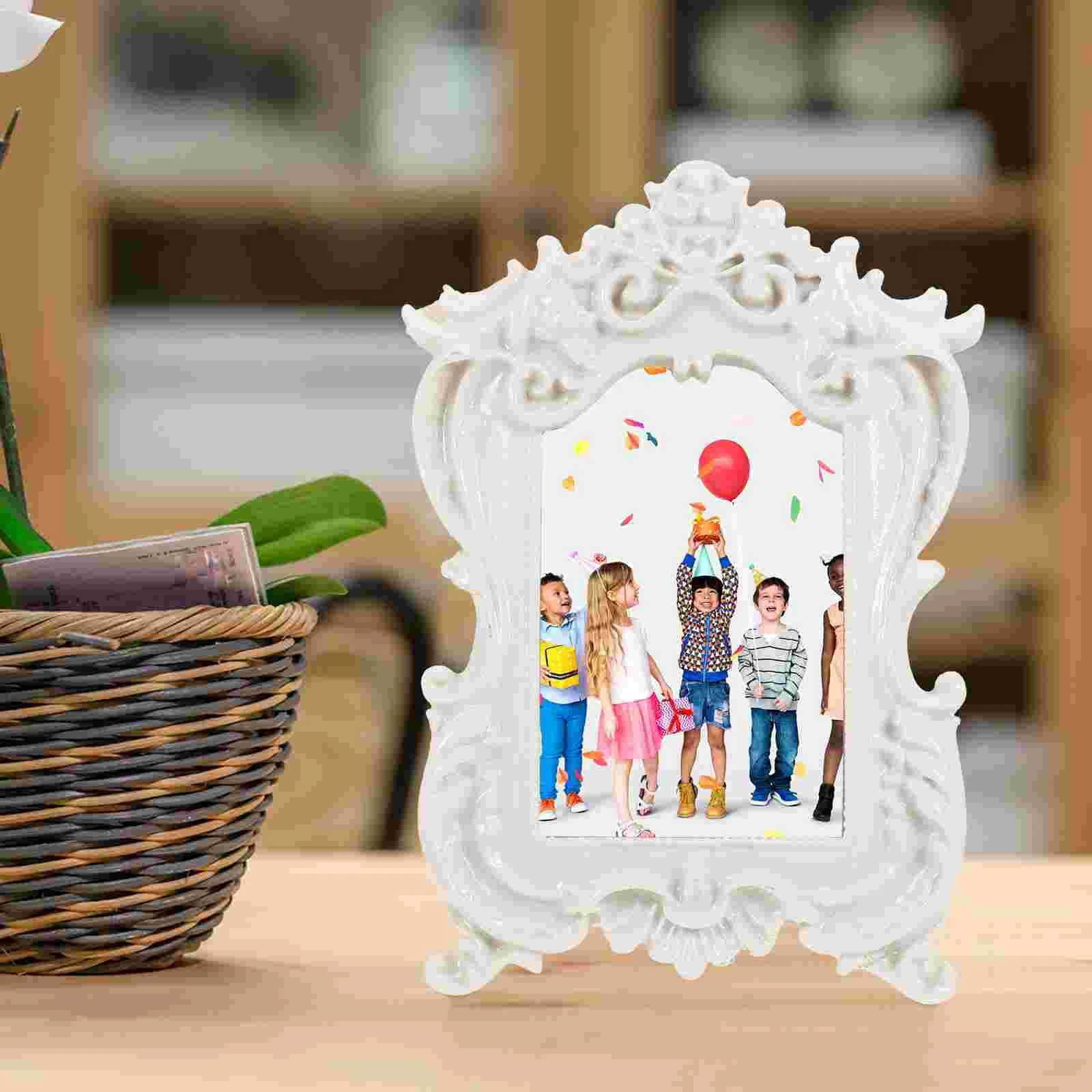 Frames Frame holder retro display gold desktop rural wedding photo frame commemorative Baroque decoration CL250102 H260306