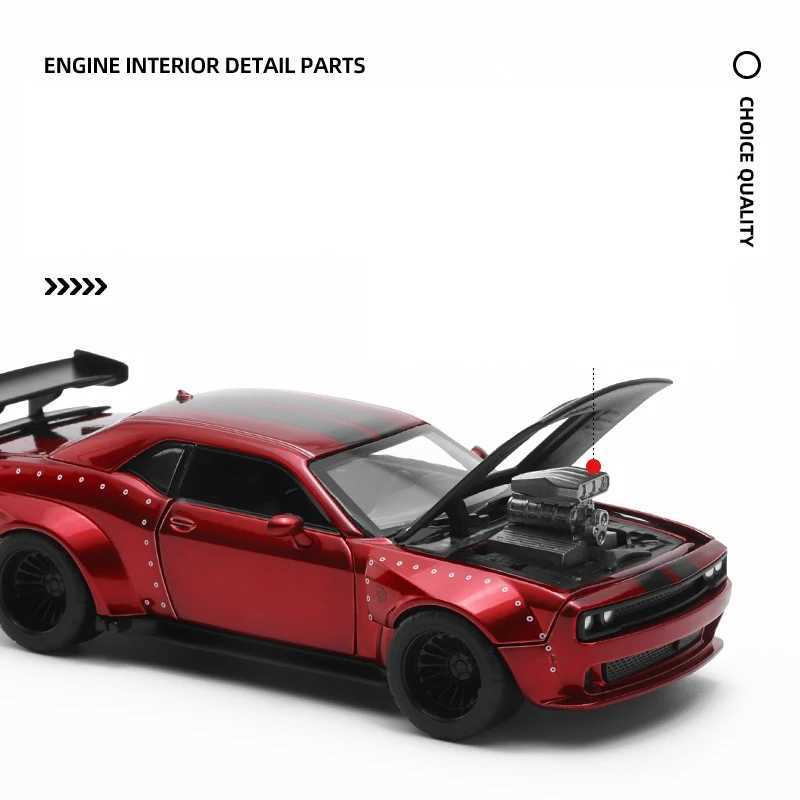 CCA 1/36 Dodge Challenger SRT Hellcat assembly modified toy car model suitable for boys children Diecast non-metallic wheel series gifts W241231