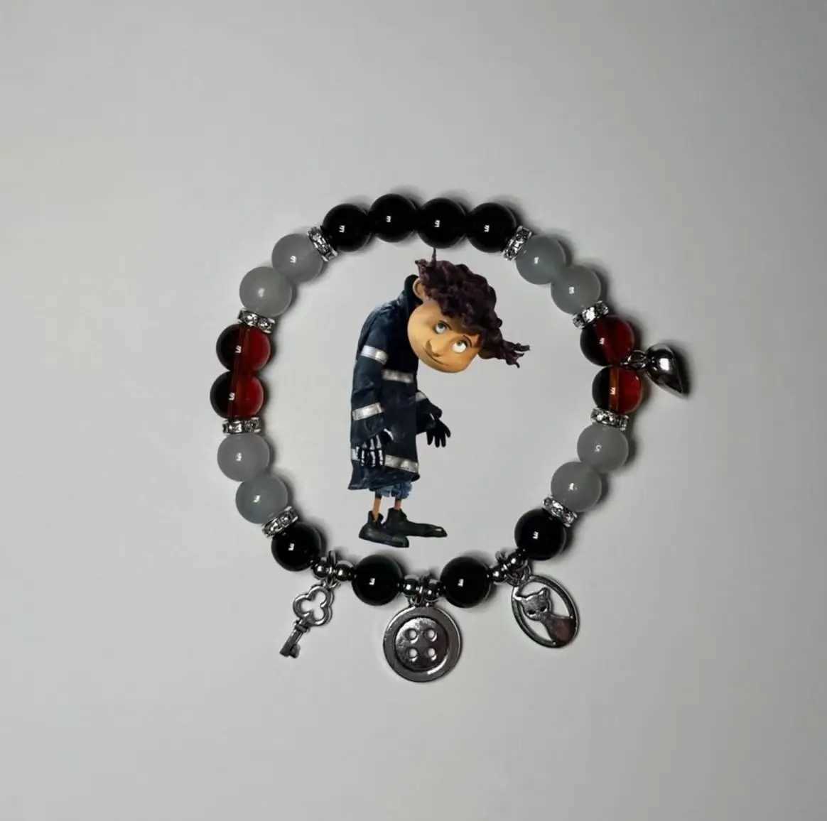 Corne x Wybie matching bead bracelet W241231