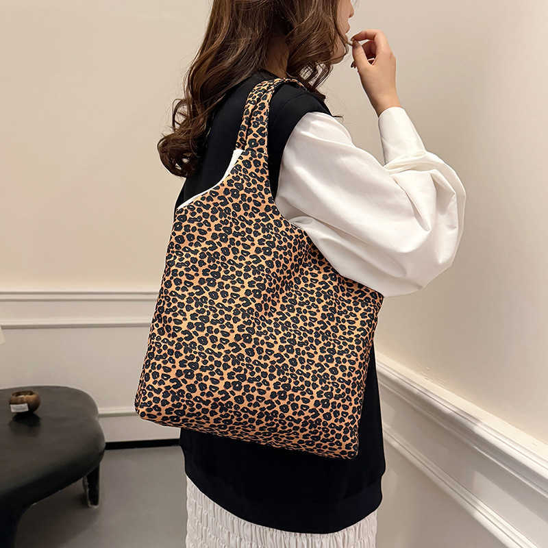 New polka dot leopard print canvas 2024 print fashion trend fashionable and stylish large capacity underarm single shoulder women's bag