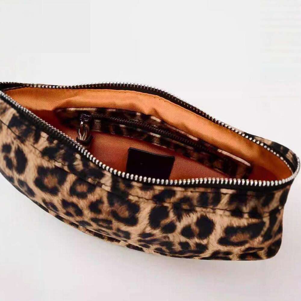 European And American Cross-Border Autumn Crossbody New Korean Version Fashionable Casual Shoulder Women's Small Chest Bag