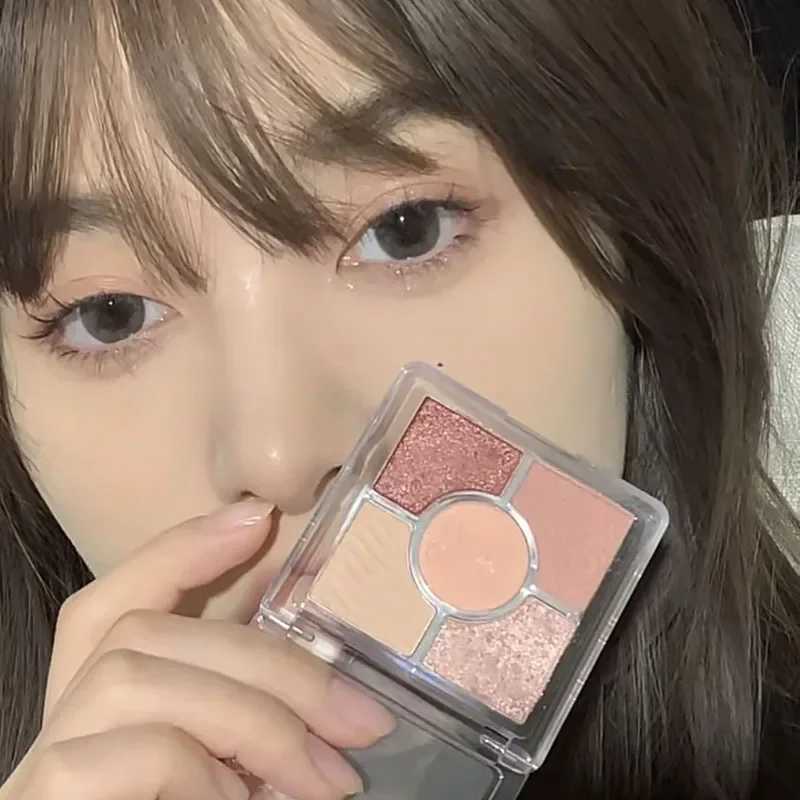 Five color eye shadow palette Earth color matte pearlescent eye shadow waterproof silk bright eye shadow Korean cosmetics W241230