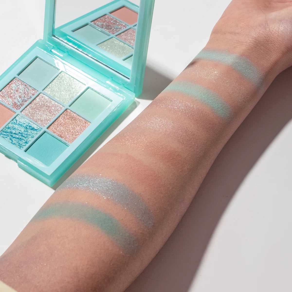 The popular green eye shadow palette in 2024 natural and shimmer appearance pearl matt waterproof not easy to darken the earth nine grid eyes W241230