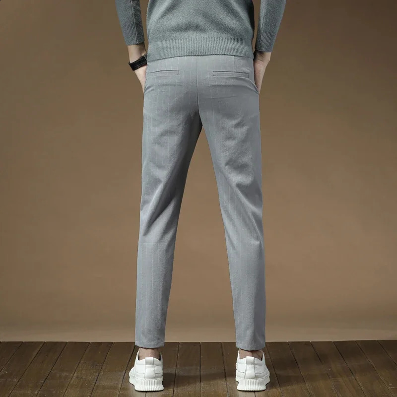 Male Business AnkleLength Straight Pencil Slacks N Leg Cropped Trouser Men Black Gray Striped Slim Fit Cool Pants 241230