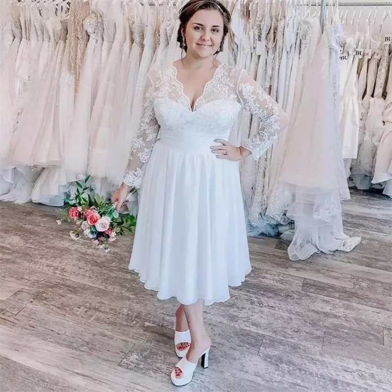 Minimalist Short Plus Size Wedding Dress Sexy V Neck Long Sleeve Lace Boho Bride Gown Civil Country Beach Bridal 2025 Gatsby Robe De Mariee Elegant Ch